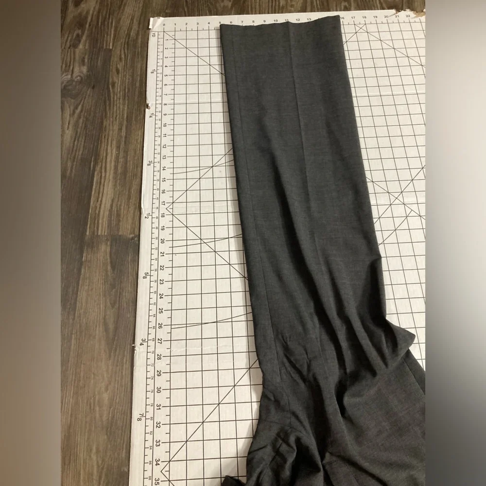 J. Crew Women’s Size 6 Grey‎ Wool Favorite Fit Trouser Pants